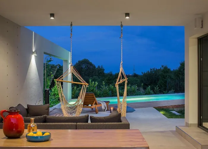 Leccino Vikendica Veli Turini