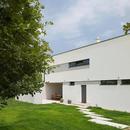 Leccino Feriehus